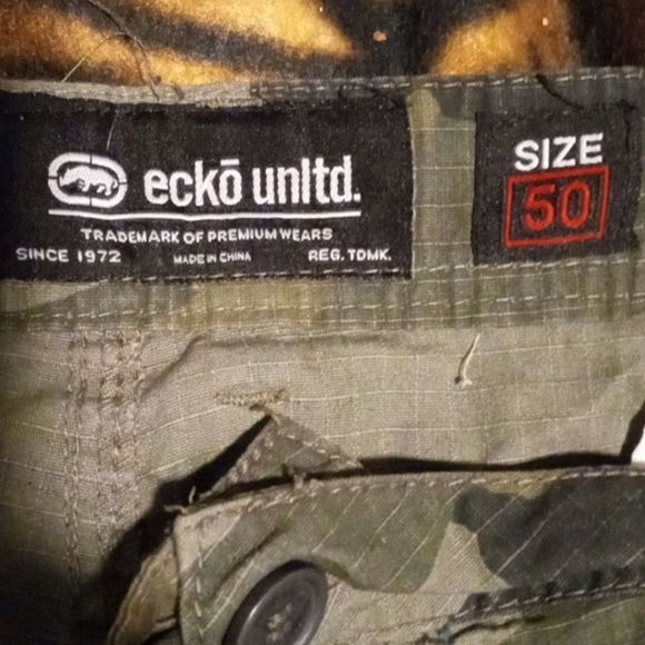 Ecko camouflage cargo shorts - Picture 2 of 5